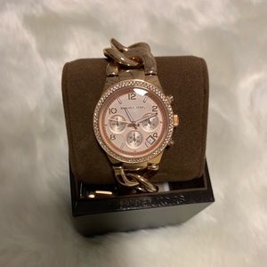 Mk watch- rose gold